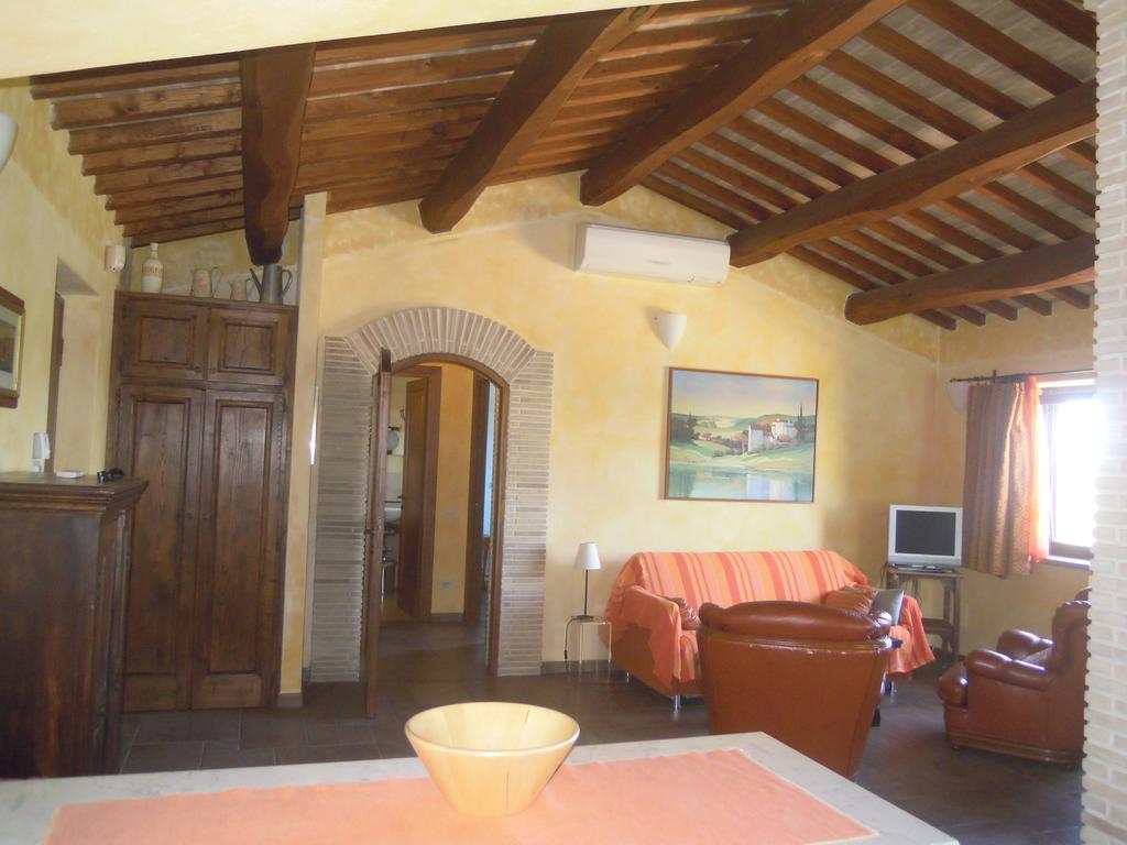 Casa Vacanze Vigna Di Valle Bracciano  Bilik gambar