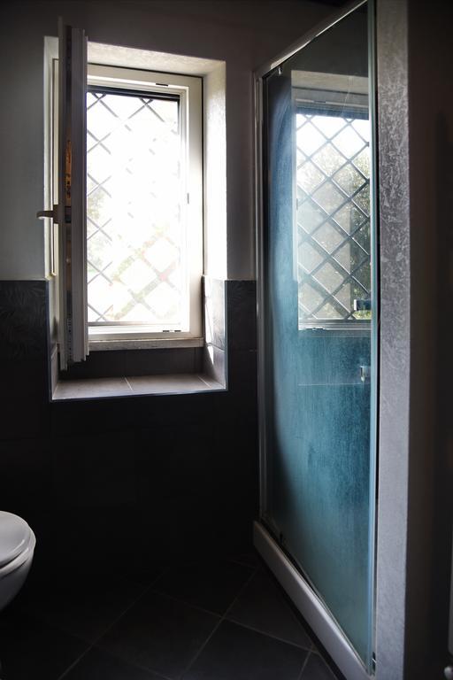 Casa Vacanze Vigna Di Valle Bracciano  Bilik gambar