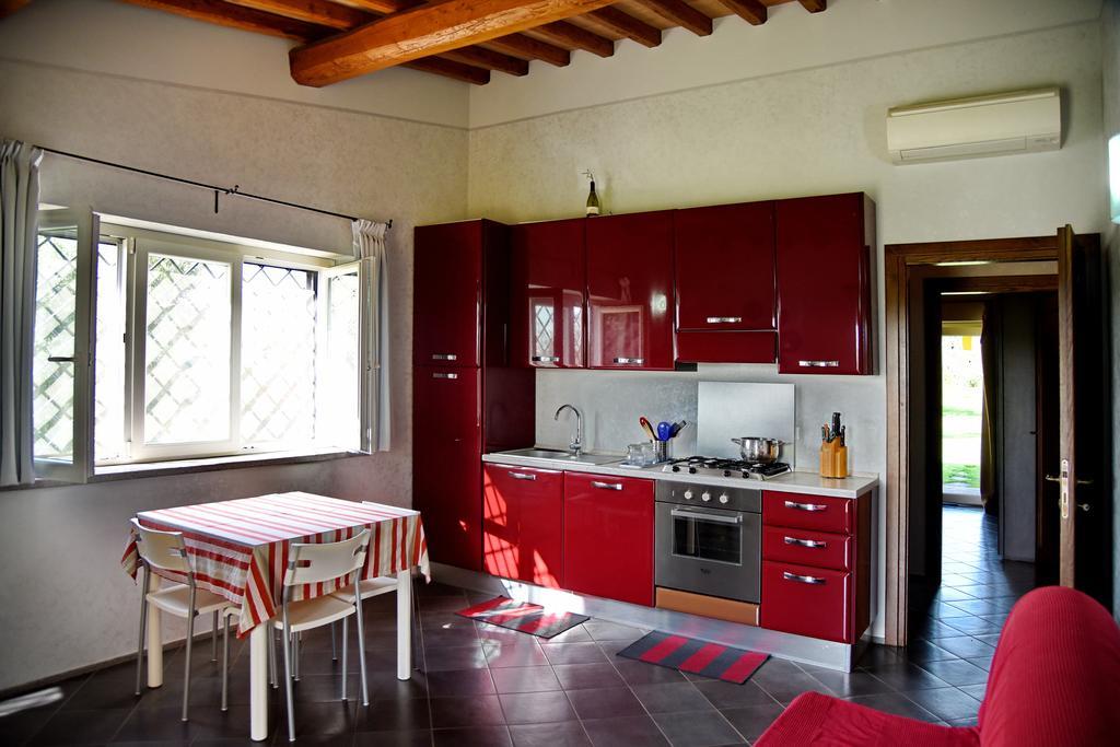 Casa Vacanze Vigna Di Valle Bracciano  Bilik gambar