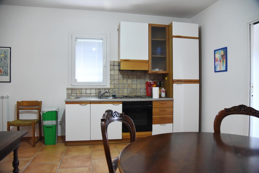 Casa Vacanze Vigna Di Valle Bracciano  Bilik gambar