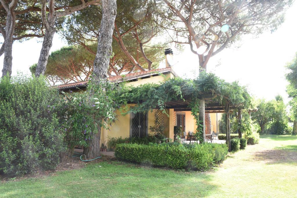 Casa Vacanze Vigna Di Valle Bracciano  Bilik gambar
