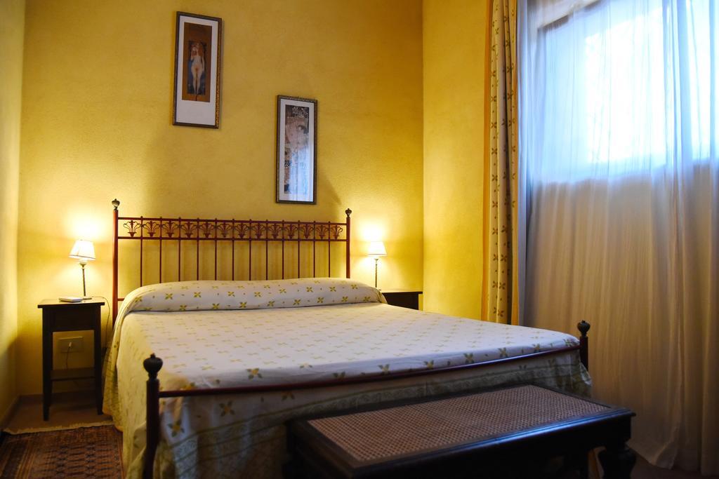 Casa Vacanze Vigna Di Valle Bracciano  Bilik gambar