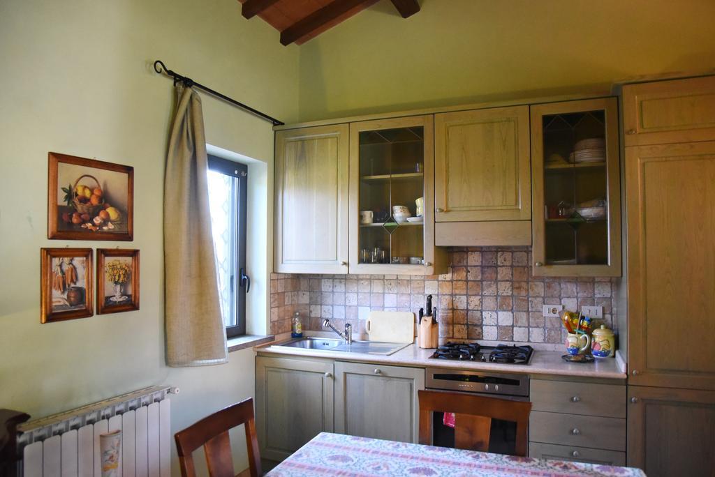 Casa Vacanze Vigna Di Valle Bracciano  Bilik gambar